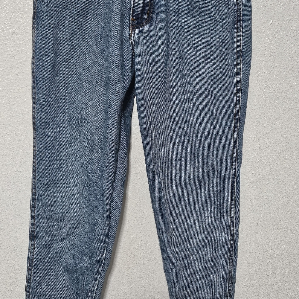 BILL BLASS HIGH RISE JEANS - Picture 3 of 16
